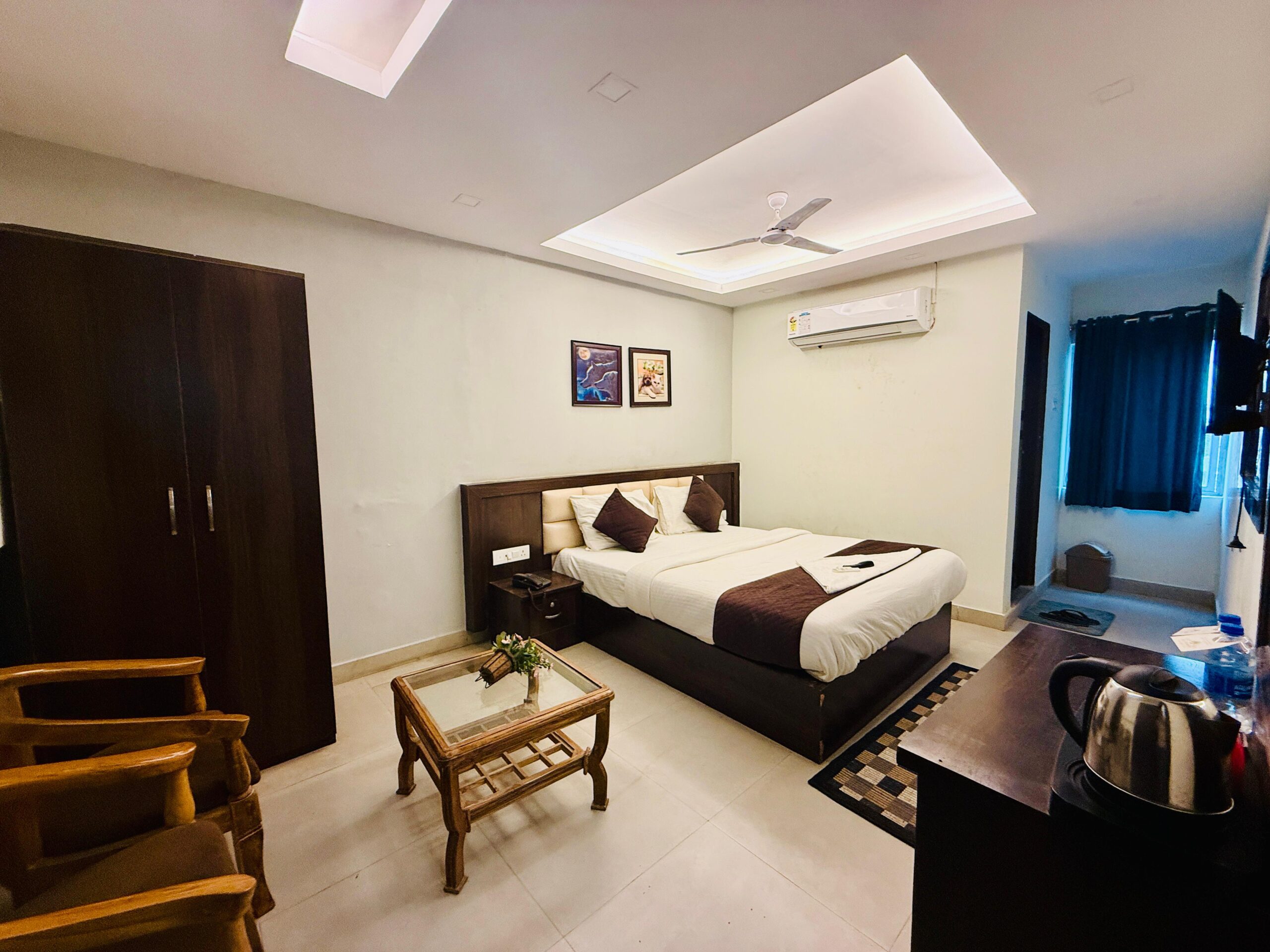 WhatsApp Image 2025-08-12 at 10.02.40 PM (1)